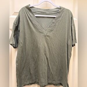 Aerie v- neck oversized tee